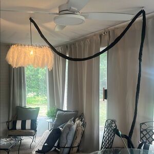 White Feather Suspended Light Chandelier with Plug